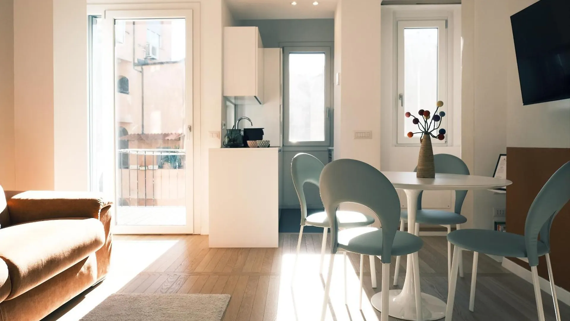 Comecasa Charming Apartment Porta Romana Milan